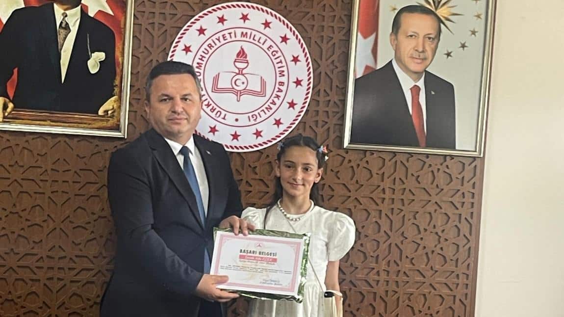 '1 KURAL,1 ÖMÜR' YARIŞMASI RESİM DALINDA İL BİRİNCİLİĞİ